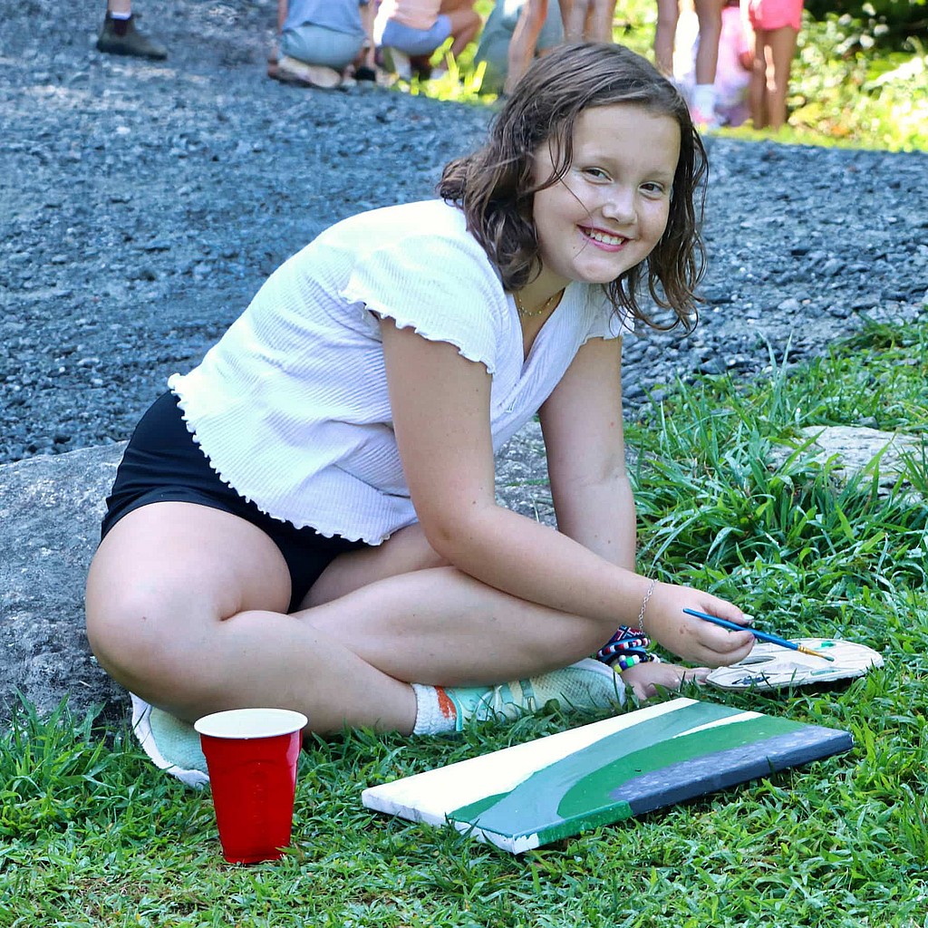 Camp outdoor painting kid