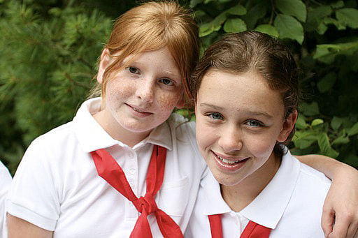 curious young girls